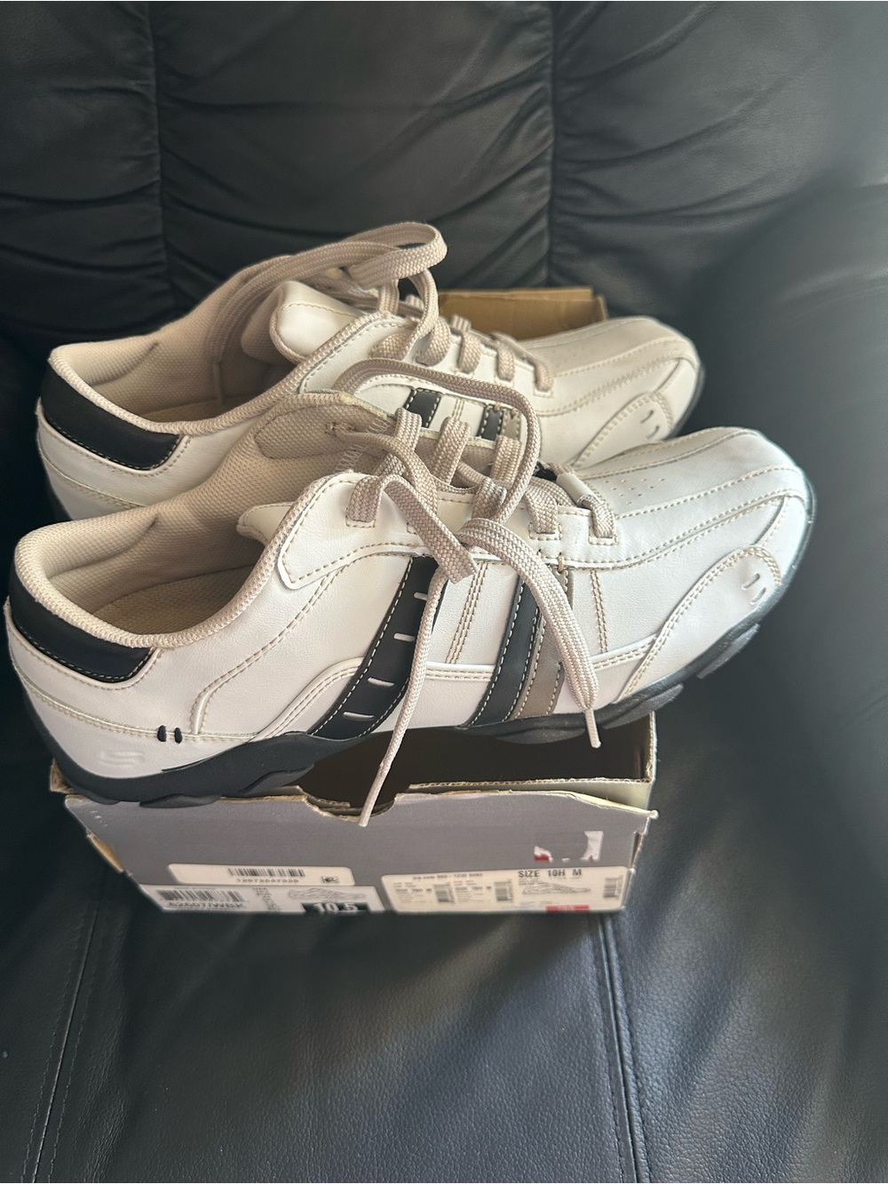 Skechers Men's Beige and Black Lace-Up Casual Sneakers